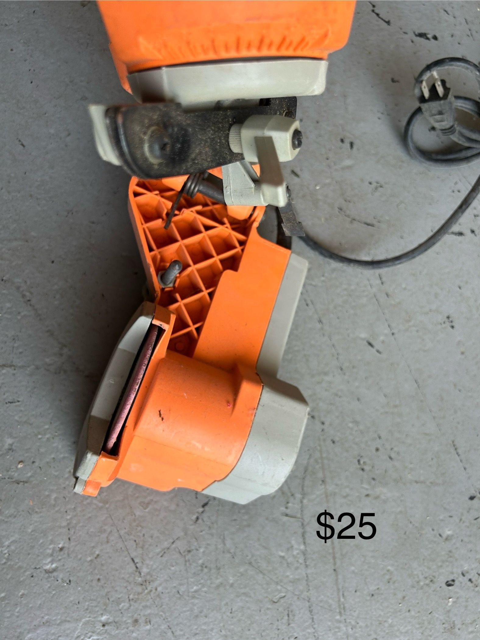 Electric Chain Saw Sharpener