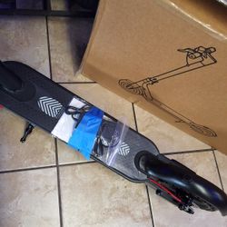 Electric Scooters Brand New  Still In Boxes  Only  $199 Or Make $20 Monthly Payments. 
