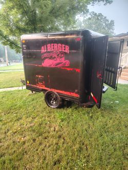 Enclosed trailer 5X8