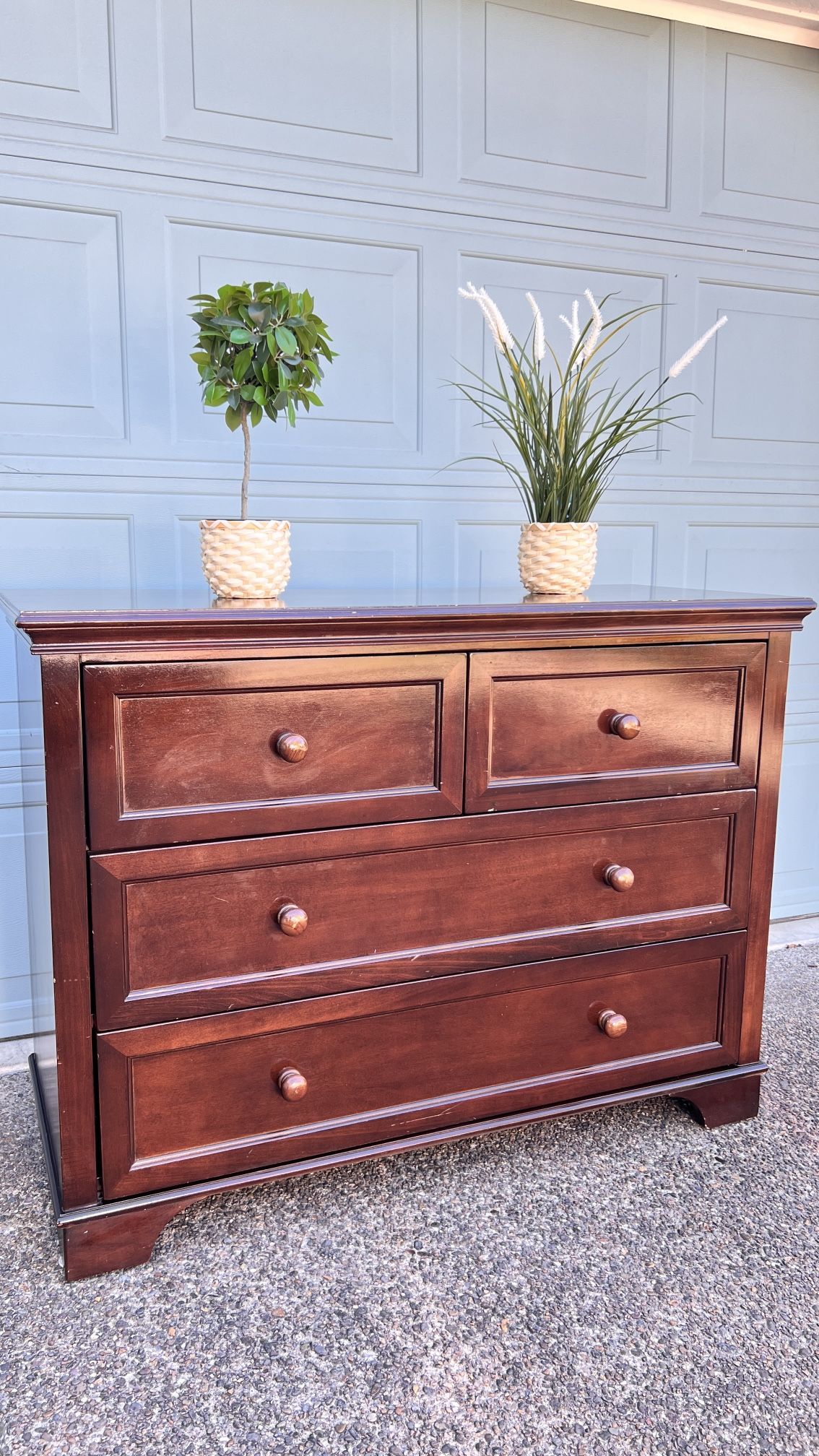 ๐ชต Sturdy 3-Drawer Dresser โ 47 x 20 x 35 โ Dark Brown Solid Wood