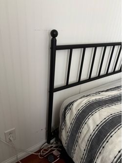 Metal black headboard