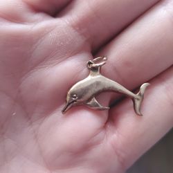 14k Gold Dolphin Pendant.
