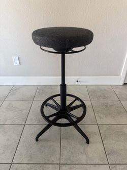 IKEA LIDKULLEN Adjustable Stool - 23" to 31" - Like New