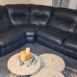 Leather Sectional With Full Size Bed Pull Out
