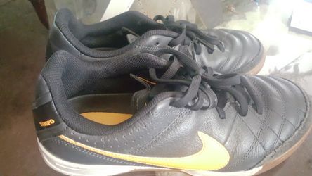 Boys nike shoes