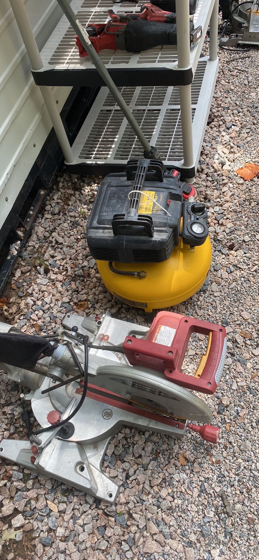 Used tool in good condition opportunity price prices range from $50 to $240Warranty 1 month. There is a guarantee of what you pay in credit for anot