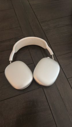 Airpod maxes lightning cable