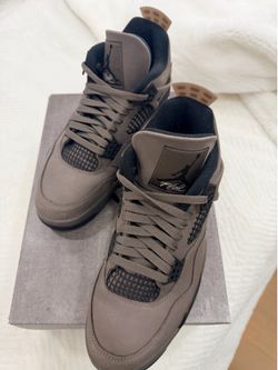 Air Jordan 4 Cave stone size 9.5