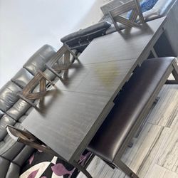 Kelly Dining Room Table With Bench