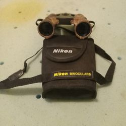 Nikon Aculon 10×25 Binoculars 
