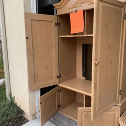 Entertainment Center