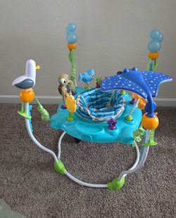 Finding Nemo Baby Bouncer