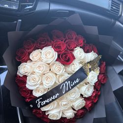 Rose Heart Arrangement Ramo Buchon