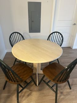 Used Kitchen Table Set