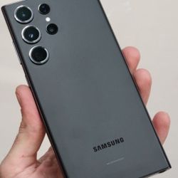 Samsung Galaxy S22 Ultra 512G Unlocked 
