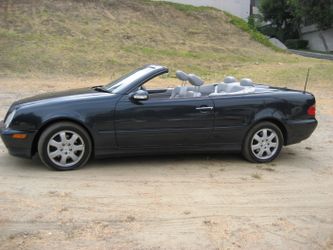 ✨ Mercedes Convertible  CLK 320– Only $2,950 ✨