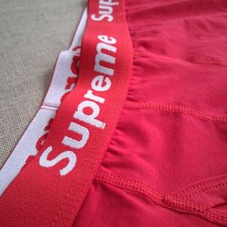 Supreme x Hanes Briefs M XL 