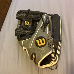 A-500 Wilson Glove 