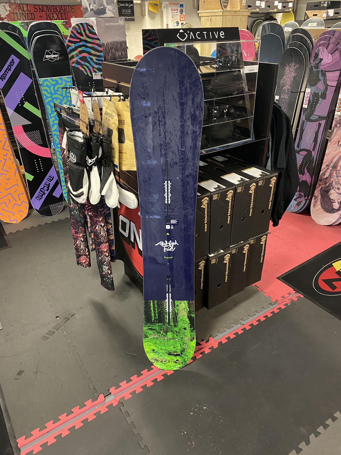 Burton Modified Fish 151 Channel Snowboard Certified With Warranty