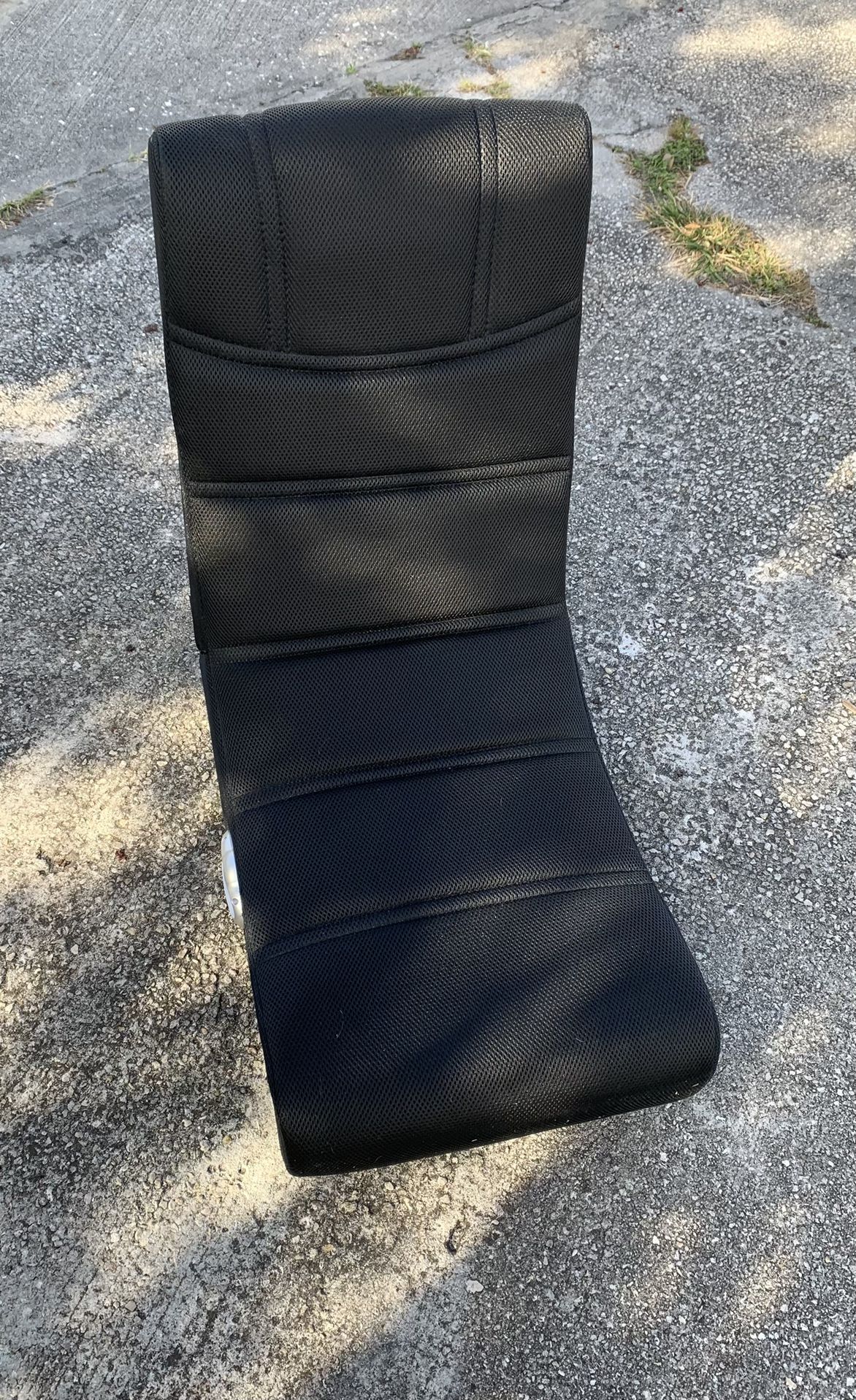 X Rocker Folding Gaming Chair Like New - Missing Power Cord