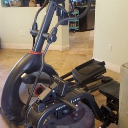 Schwinn Elliptical & Obsidian Row Machine 