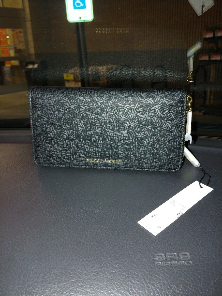 Marc Jacobs Wallet Brand New!!!