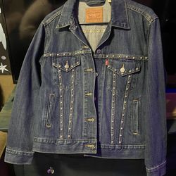 Levi’s Women’s Ex Boyfriend Trucker Jacket