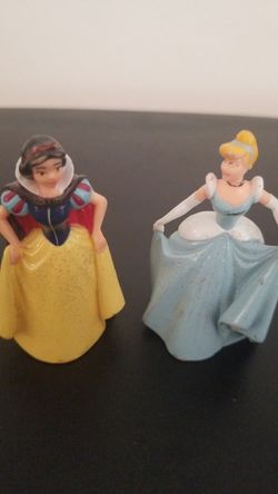 Disney princess figurines