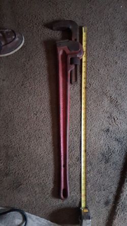 Heavy Duty Pipe Wrench