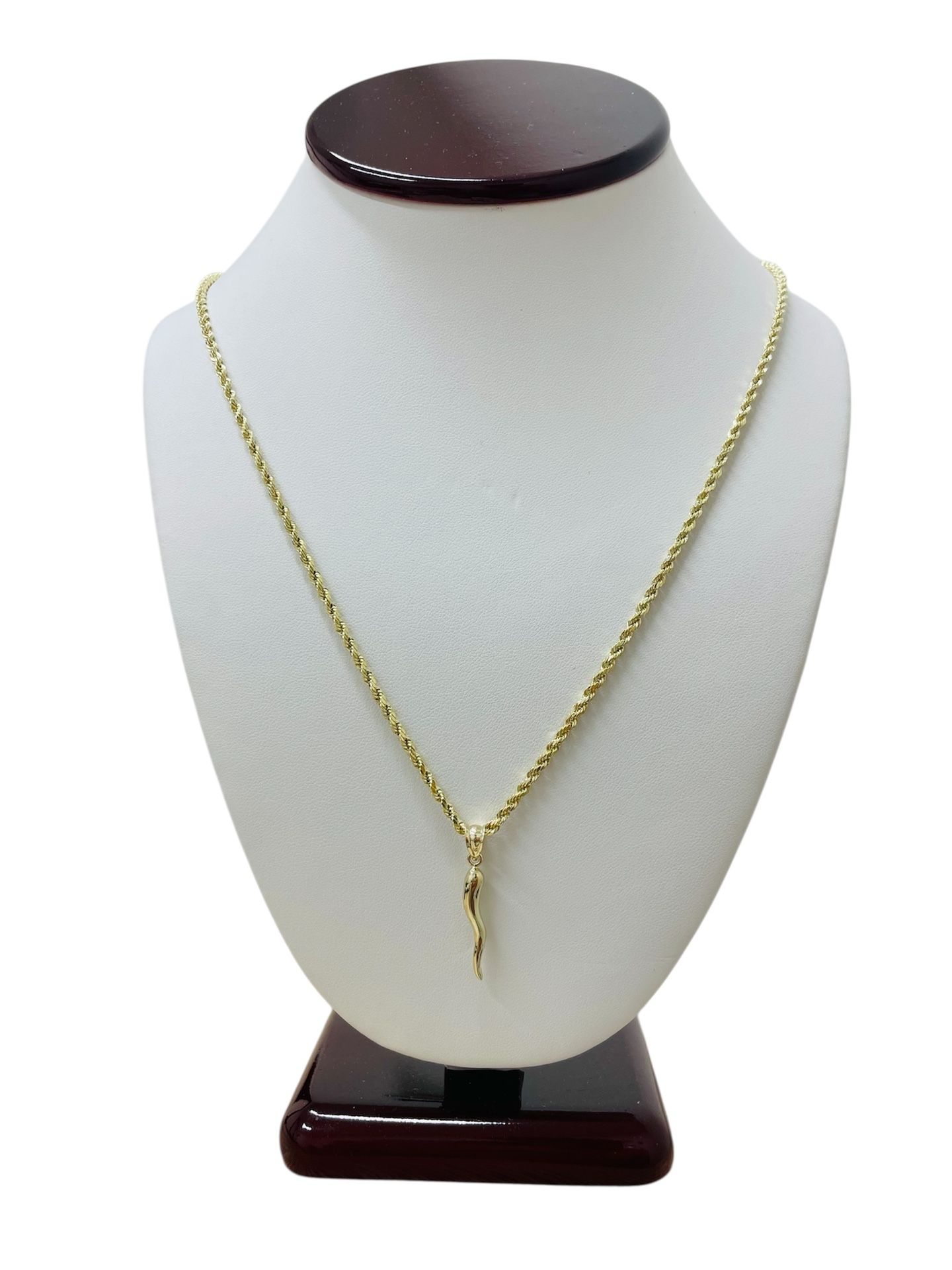 22” 10K Yellow Gold Diamond Cut Necklace With 10k Italian Horn