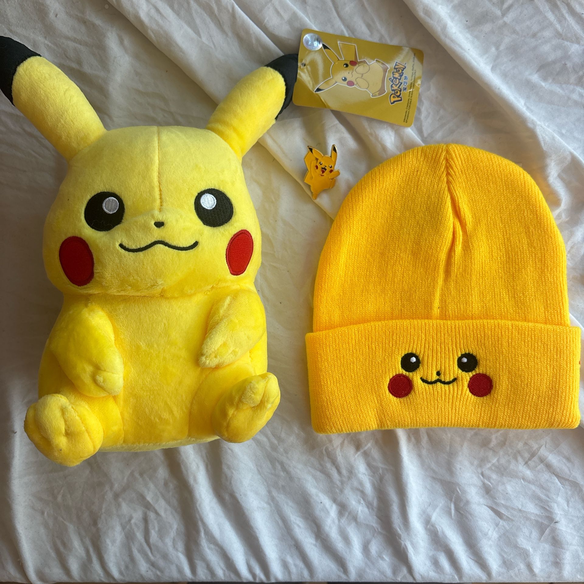 Pikachu Pokemon Stuffed Toy Plush And Beanie Bundle With Pin
