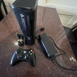 Xbox 360 Slim 