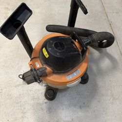 Rigid shop Vac - Free