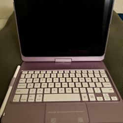 Apple iPad Air 5th Gen 256GB Wi-Fi+Cellular 10.9in Gray, Apple Pencil, Keyboard