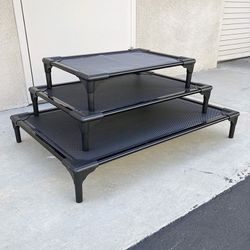 (New in Box) Elevated Dog Bed 3 Sizes (Small $20, Medium $25, Large $30) Raised Pet Bed Cot Indoor Outdoor 