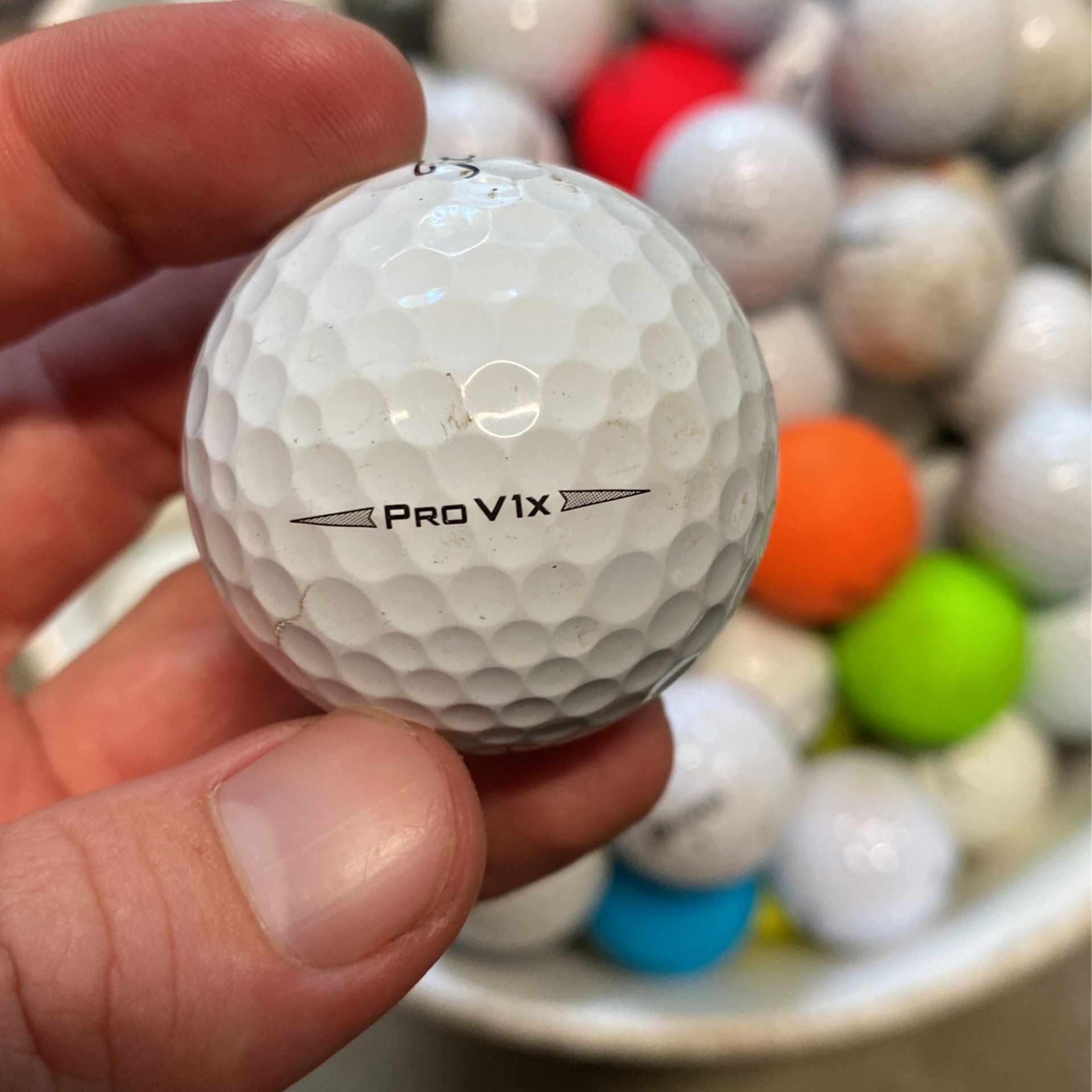 5 Gal Bucket Of Used Golf Balls for Sale in Mount Hood Village, OR