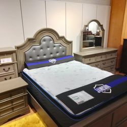 Frisco Bedroom Set!! Includes Bed Dresser Mirror And Nightstand!!!