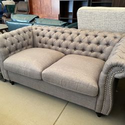Chesterfeild Loveseat 