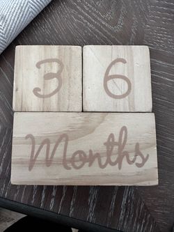 Baby milestone blocks