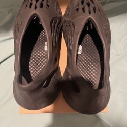 Local Pickup Only Adidas Yeezy Foam RNR Size 11 Only Wore 3 Times