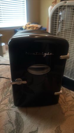 Mini fridge
