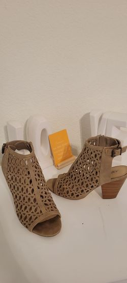 7.5 wedge heels