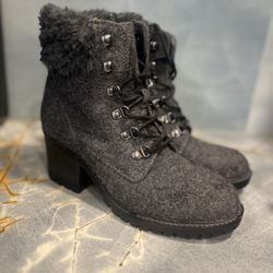 Gray/black Ankle Boots