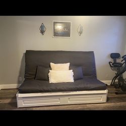 Queen Size Futon 