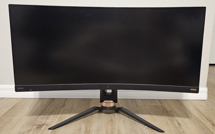 MSI Curved Gaming Monitor