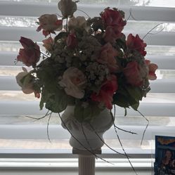 Beautiful Flower Vase 