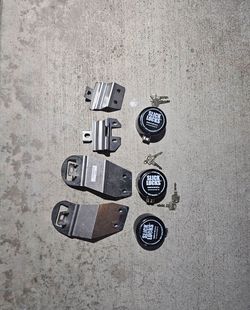 Nissan NV 200 Slick Locks