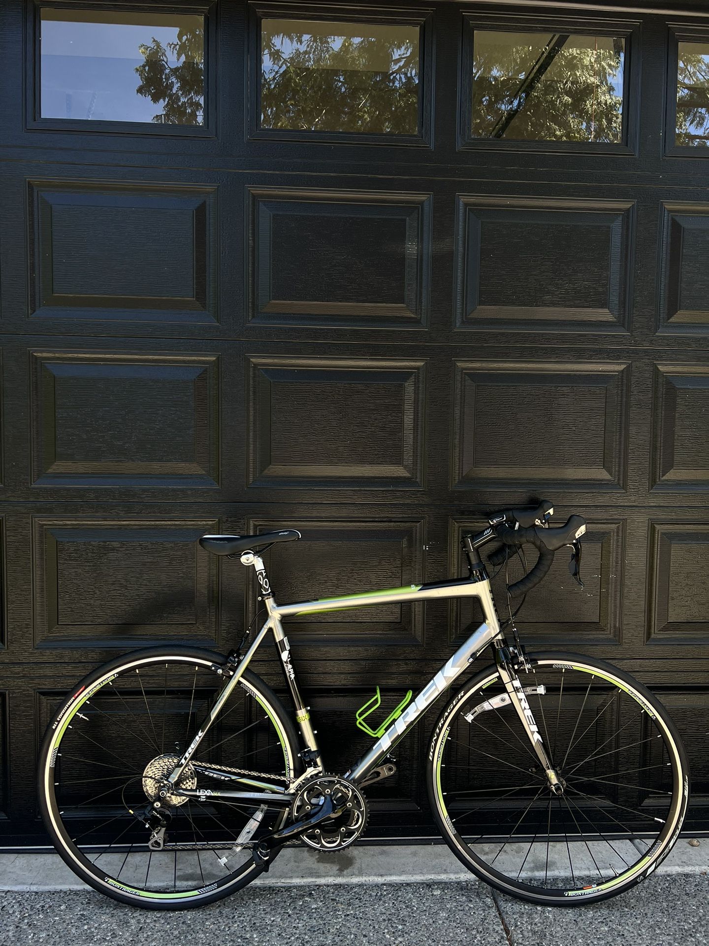 Trek Series Lexa SLX Road Bike
