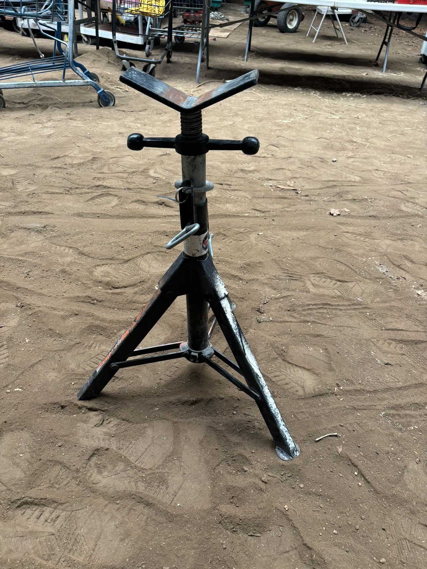 48” Pipe Stand