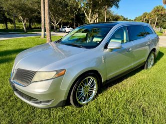 2013 Lincoln MKT